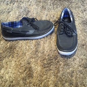 Men's dress shoes